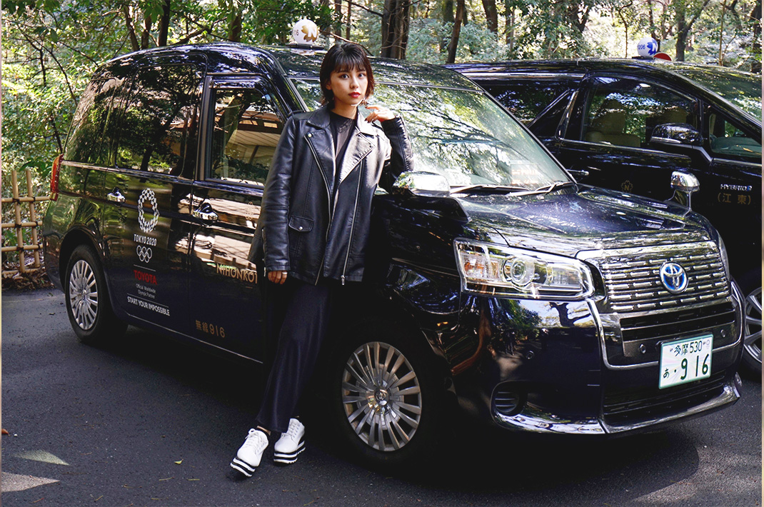 SUPER☆GiRLSの田中美麗さんと日本交通の新型タクシー